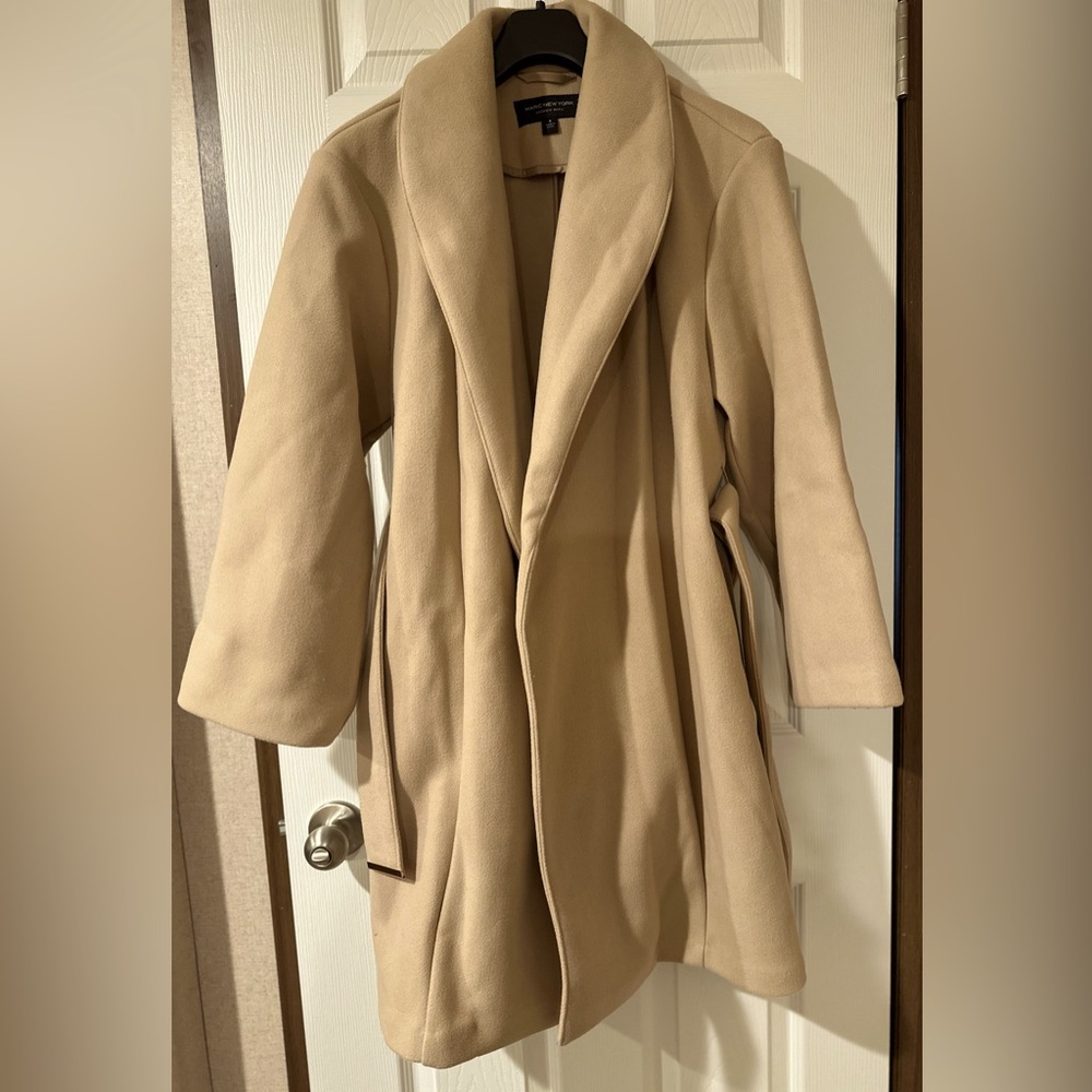 Elegant Tan Women's Coat